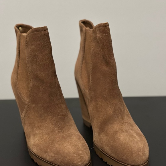 Michael Kors Thea Leather Wedge - Picture 3 of 3